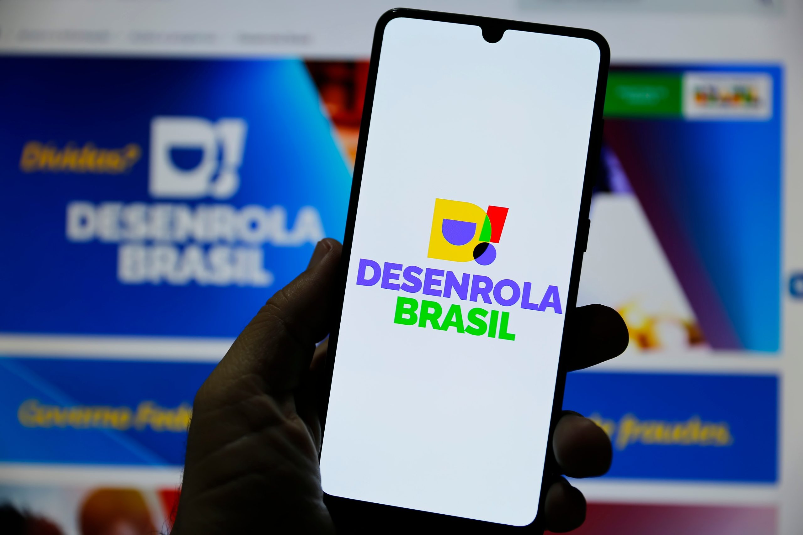 DESENROLA 2.0: ENTENDA COMO SERÁ O PROJETO DO GOVERNO PARA NEGOCIAR DÍVIDA DAS PESSOAS COM ATÉ 80% DE DESCONTOS